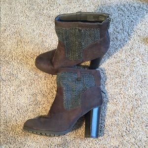 Juicy Couture brown ankle boots size 9